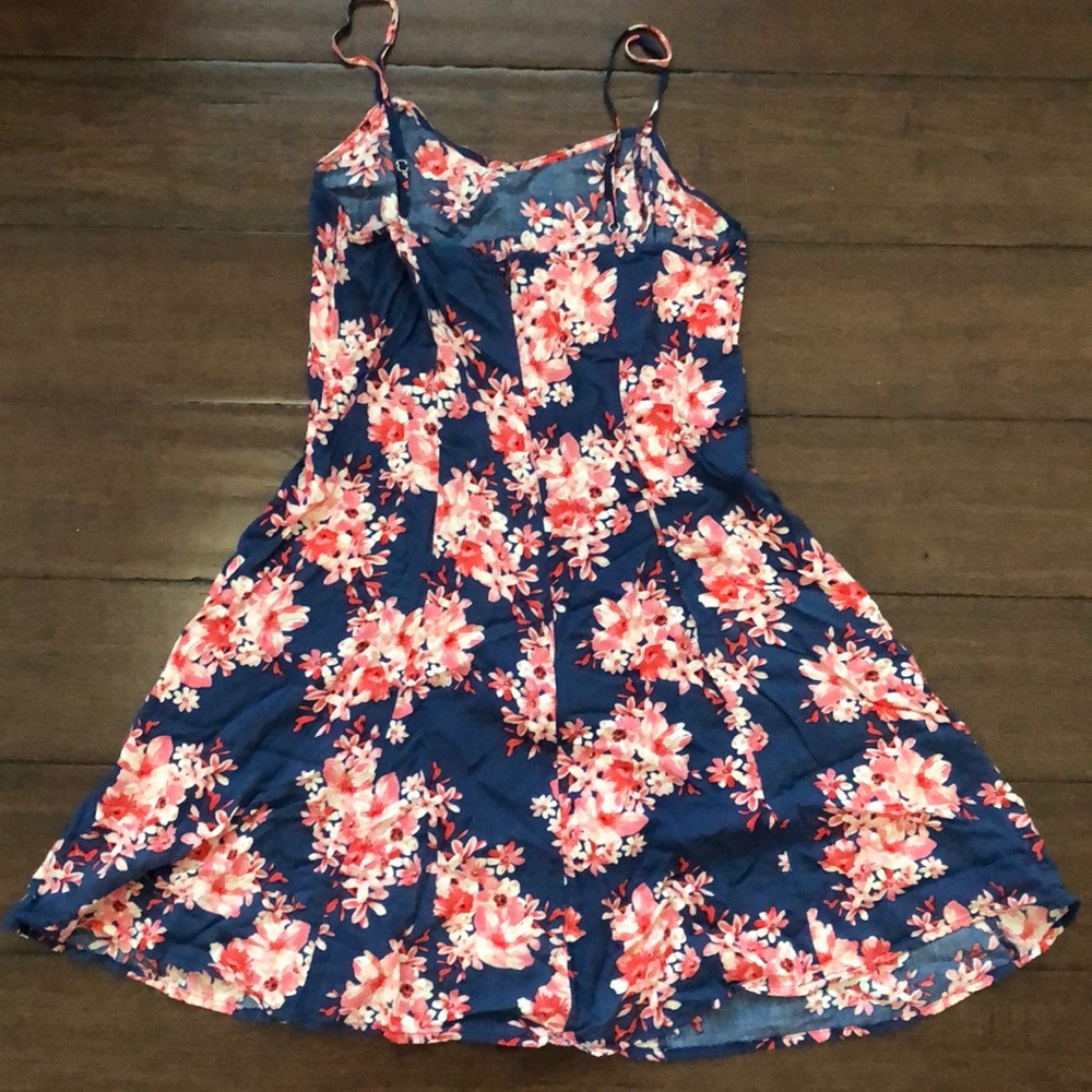 Floral Dress - Picture 2 of 3